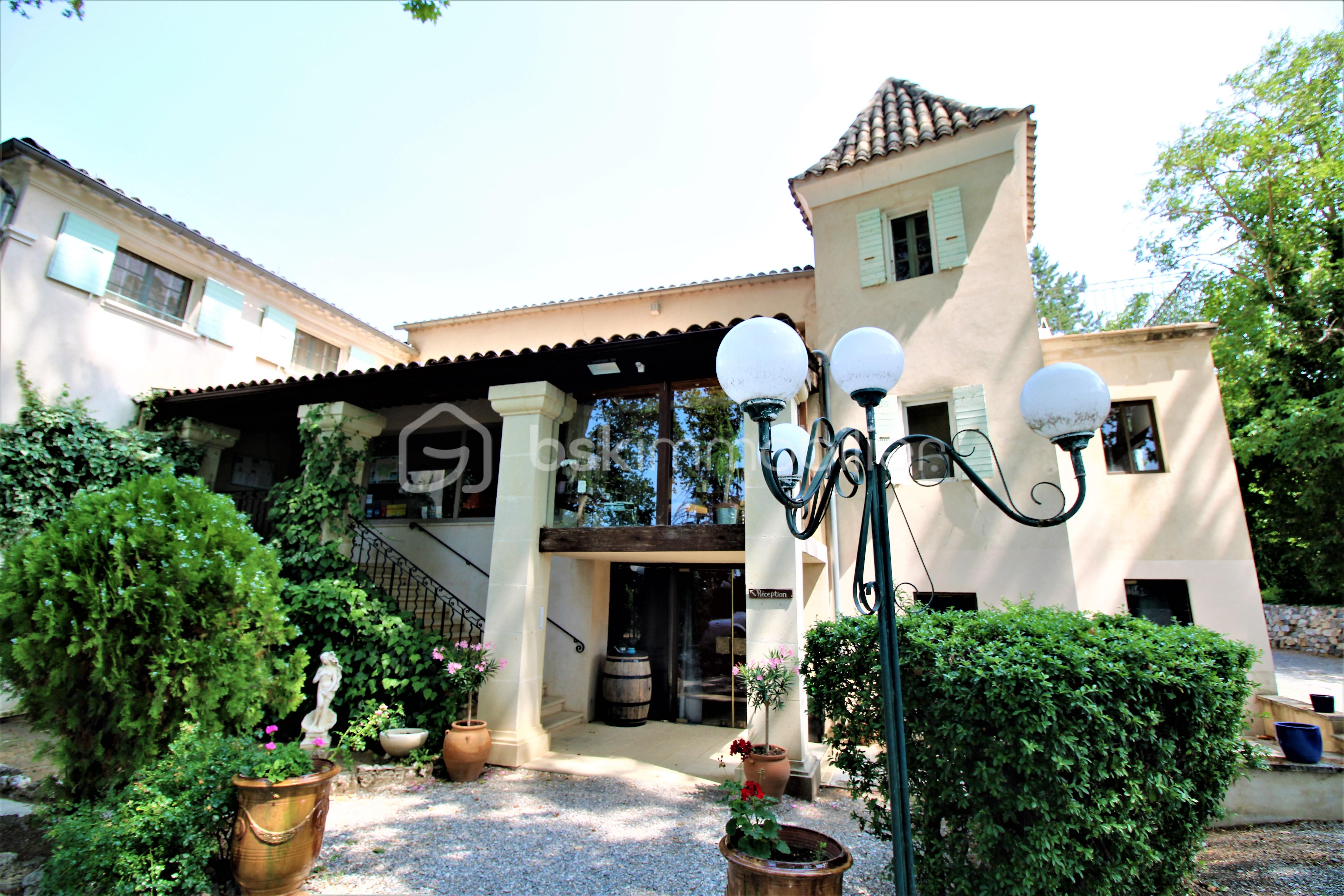 Fonds de commerce - 3.JPG