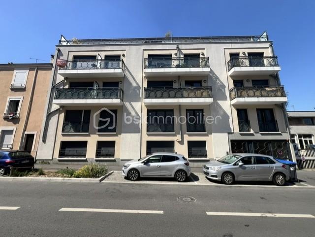 VUE IMMEUBLE FACADE.jpg