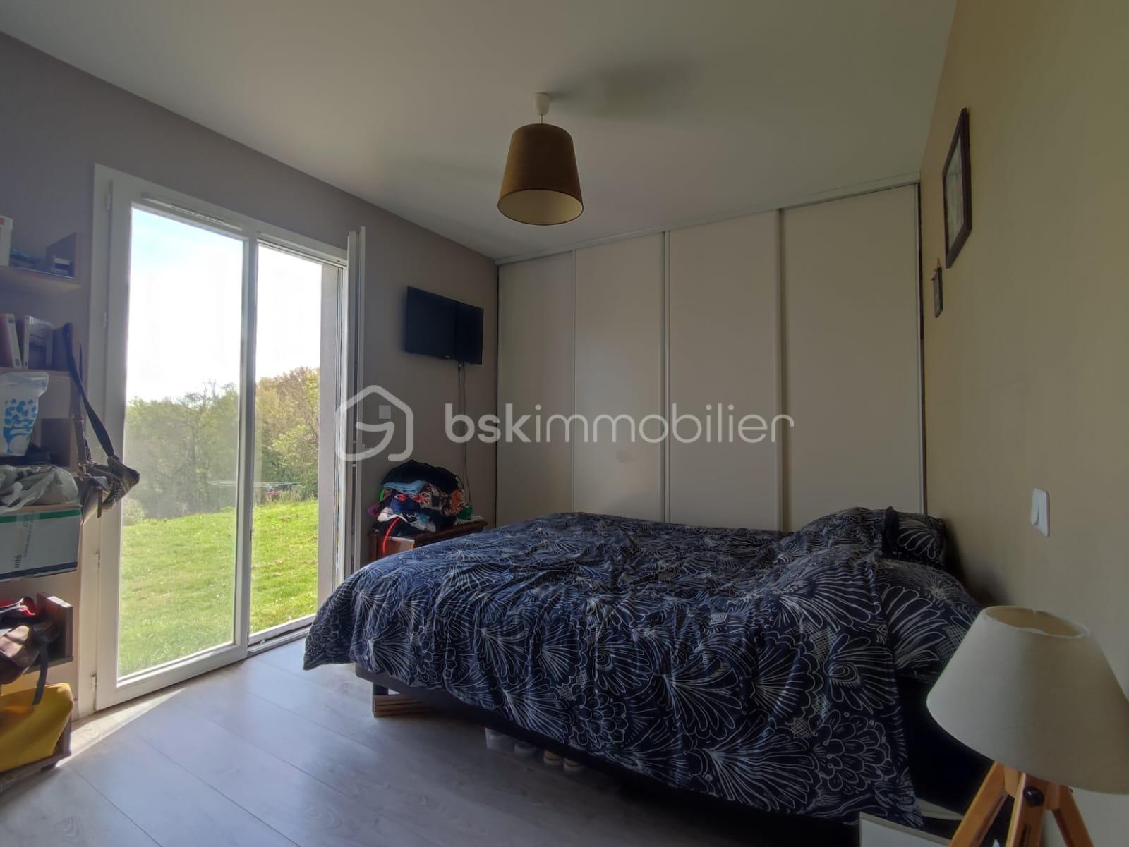 Maison contemporaine de 130,17 m² - IMG-20250415-WA0046.jpg