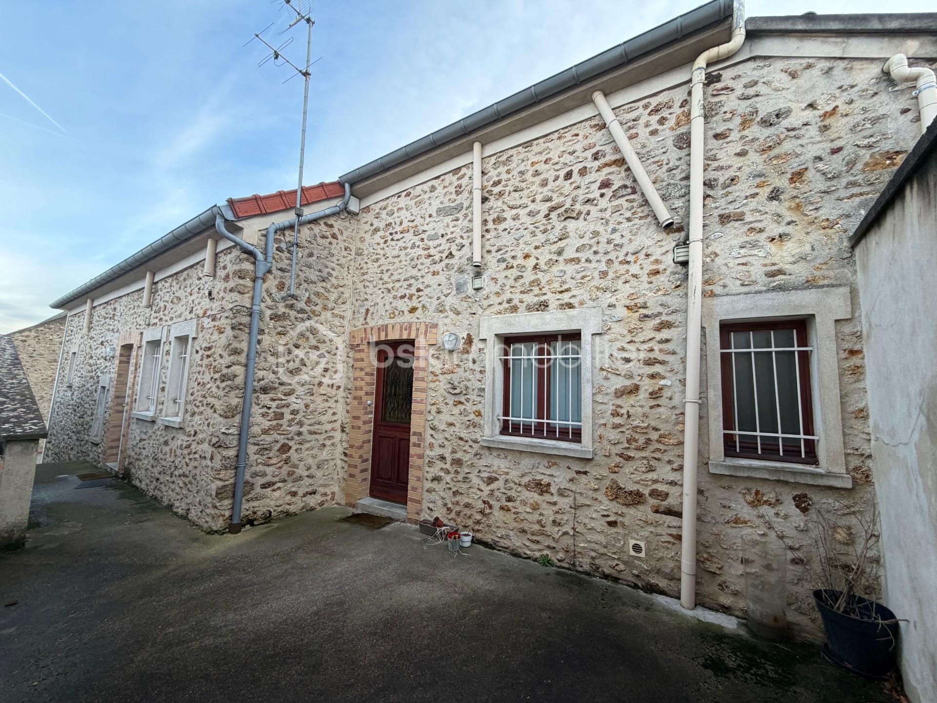 Immeuble de 267 m² - 310a0b8d-50d8-4efa-a722-7e33c869f302.jpg