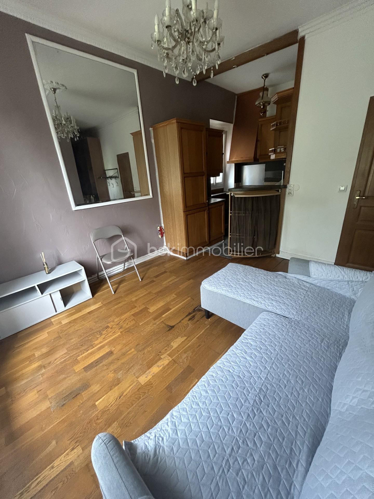 Appartement 2 pièces 27 m² · à Corbeil-Essonnes · 27 m² · 73 000 €
