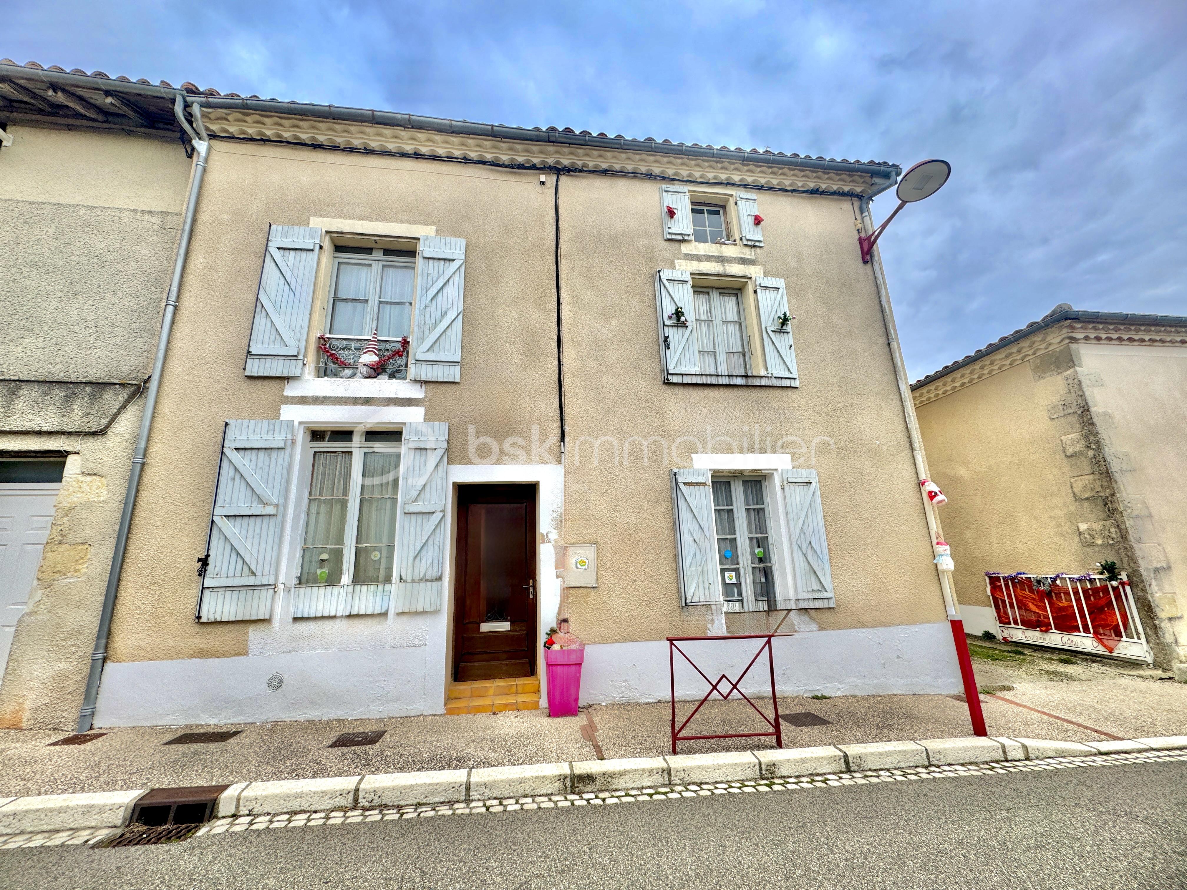 Maison ancienne de 202 m²