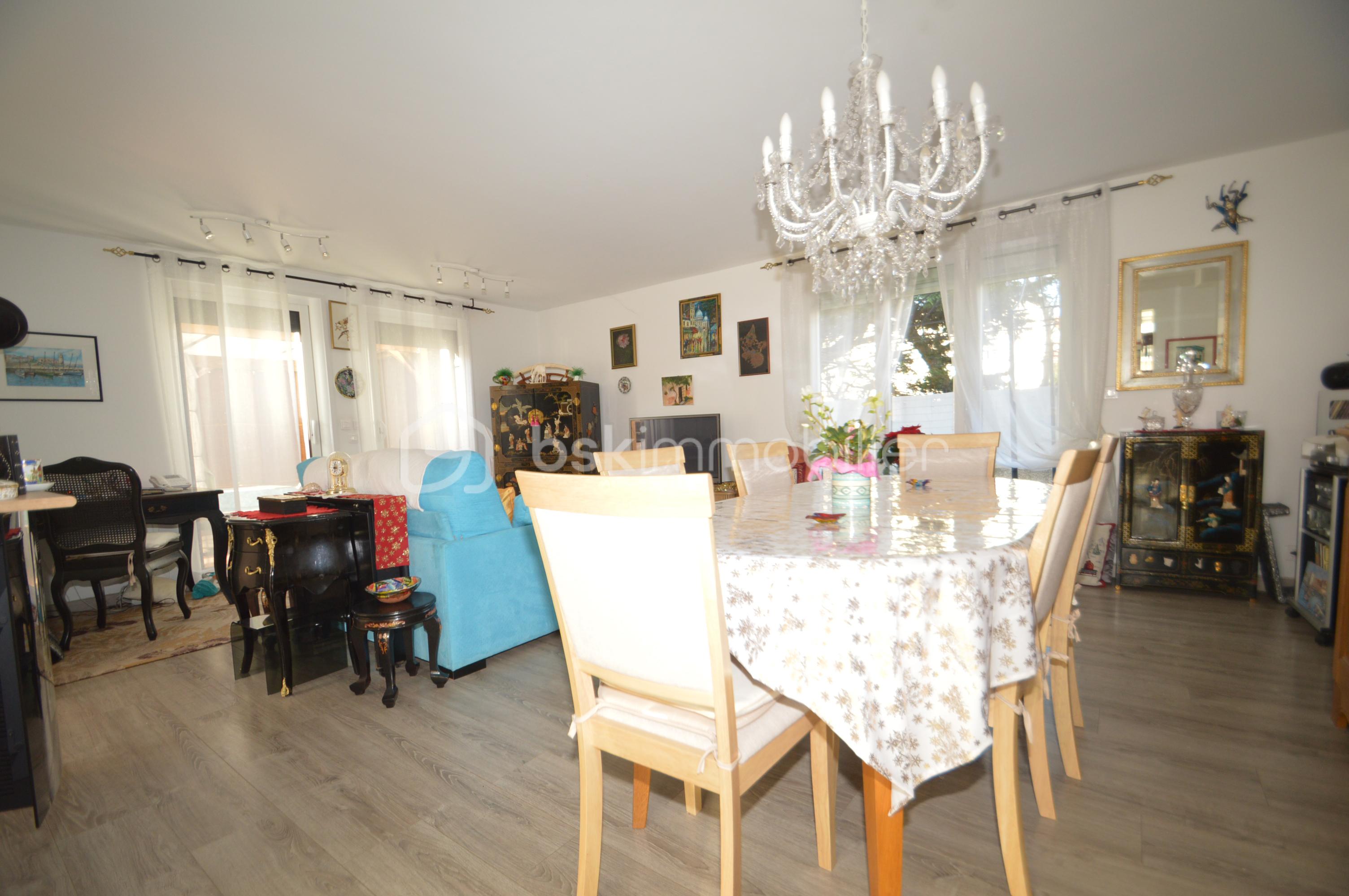 Maison de 85 m² - salon 1.jpg