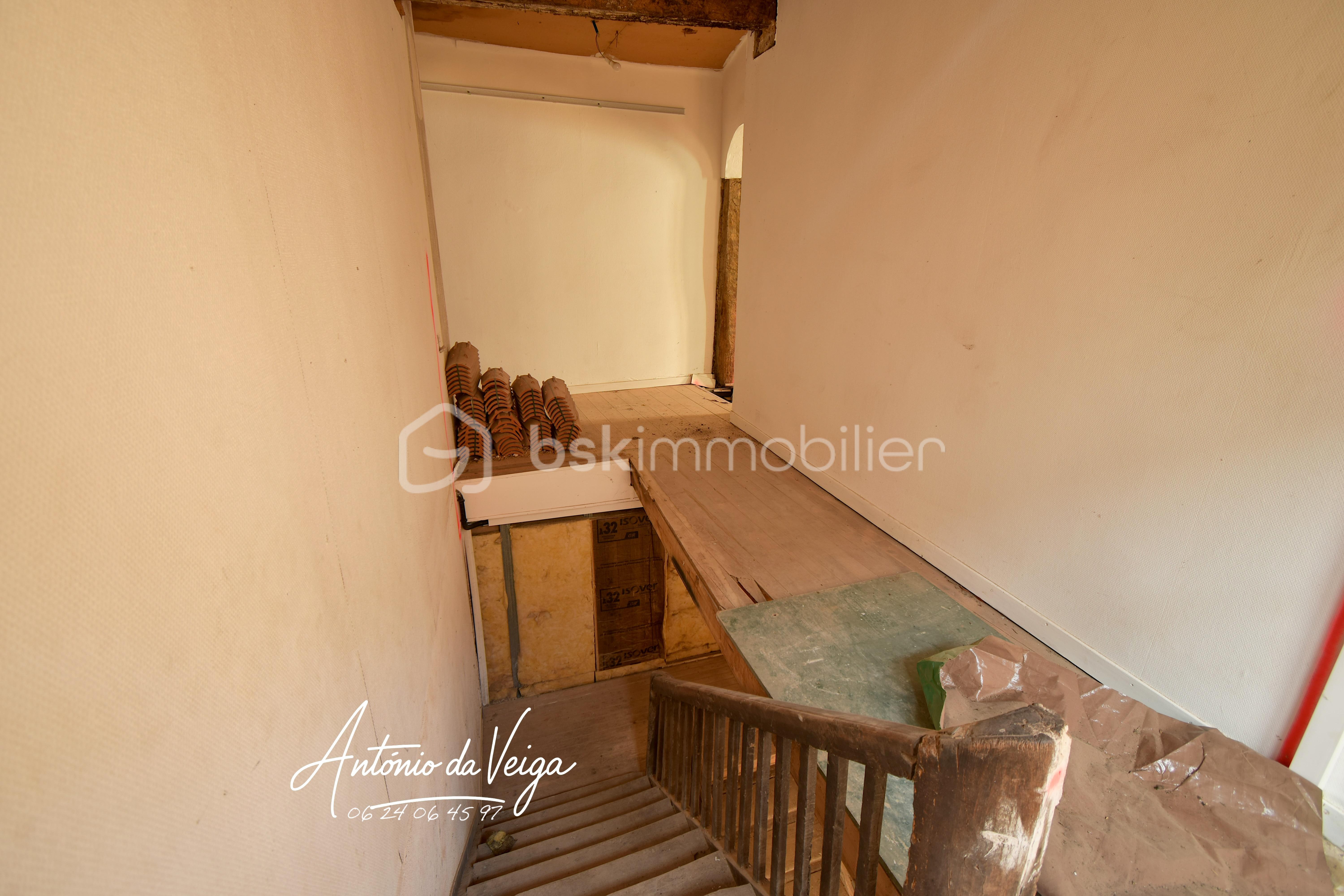 Immeuble mixte de 165 m² - DSC_0007.JPG
