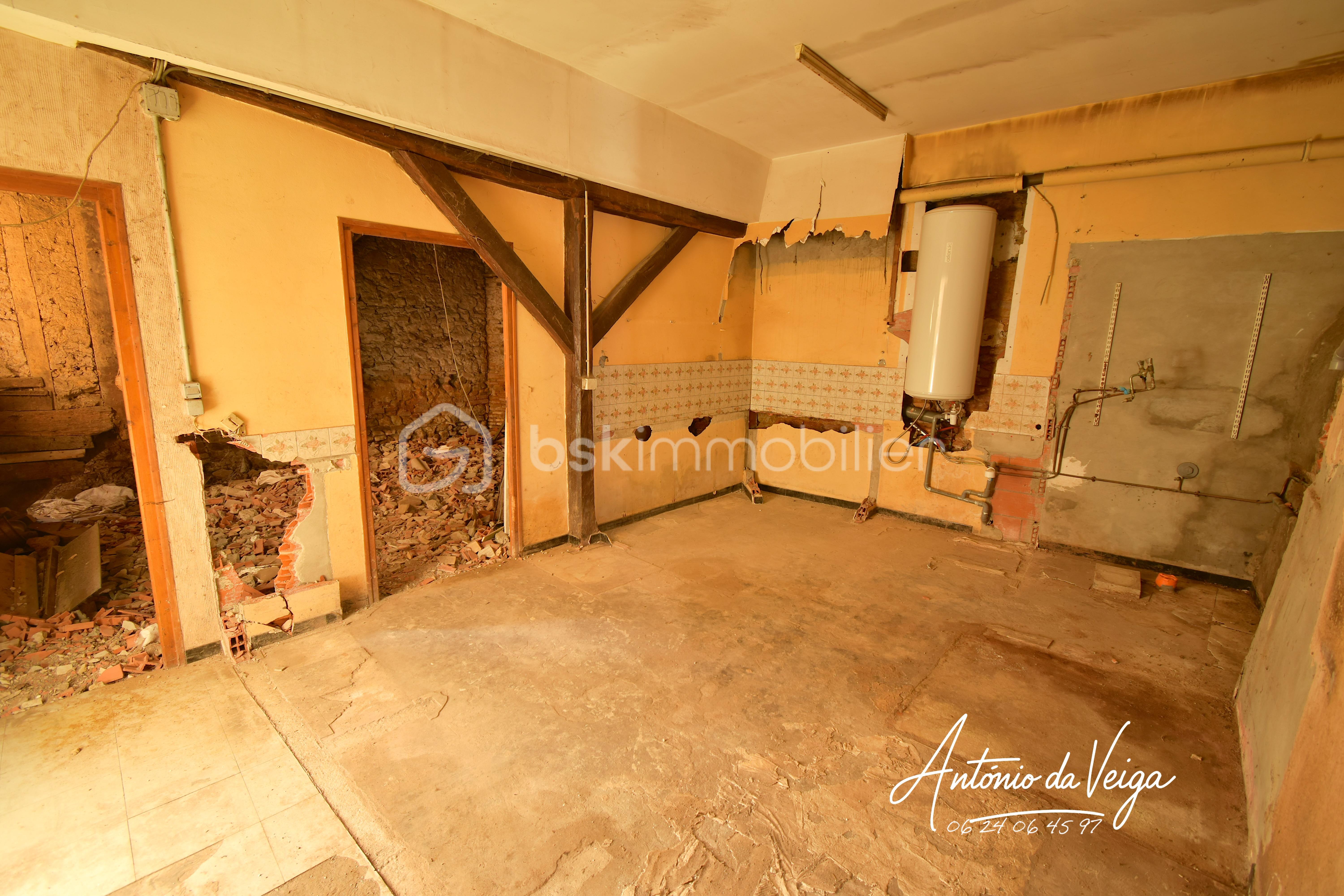Immeuble mixte de 165 m² - DSC_0002.JPG