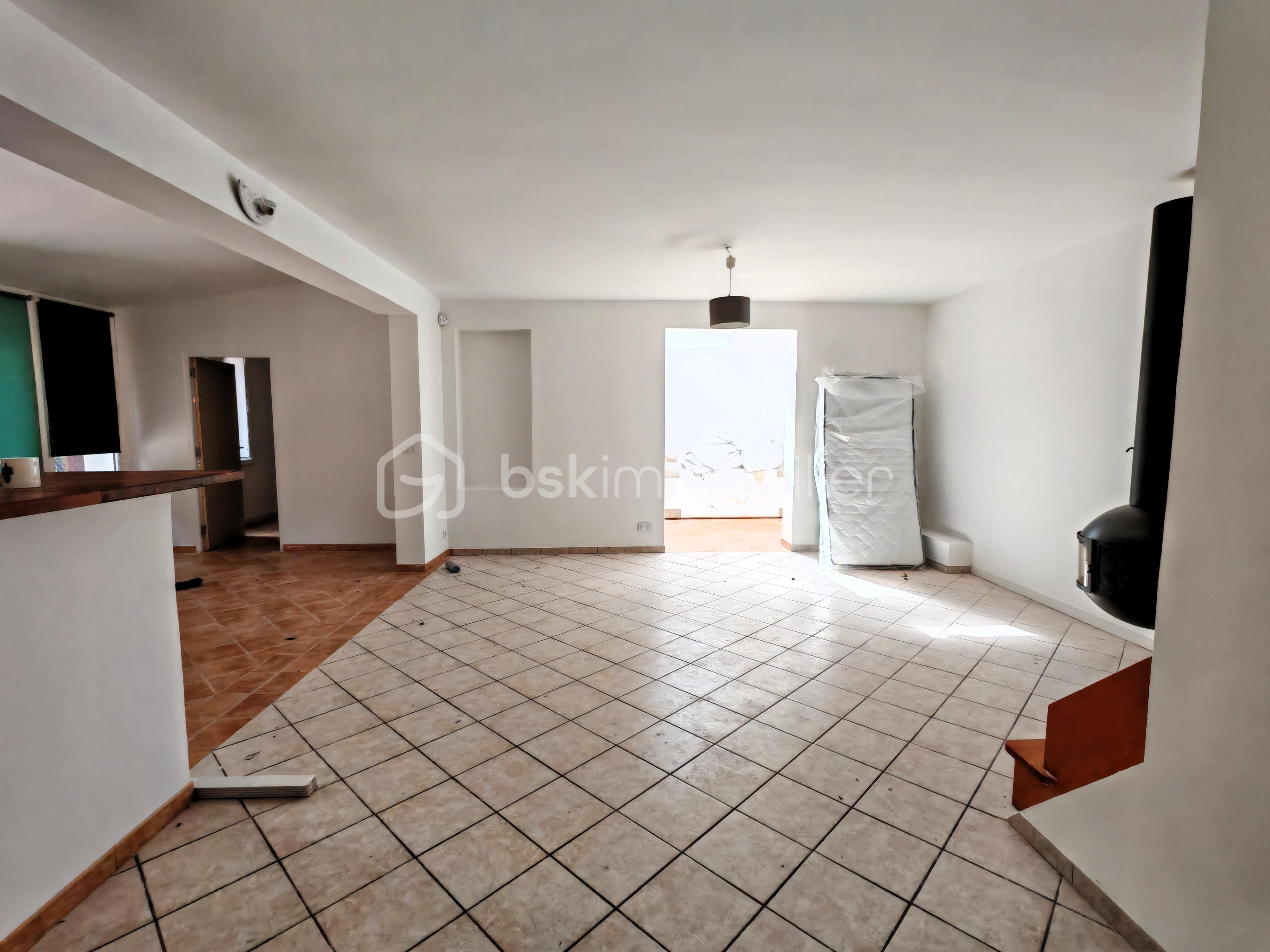 Maison de 110 m² - SALON 2.jpg