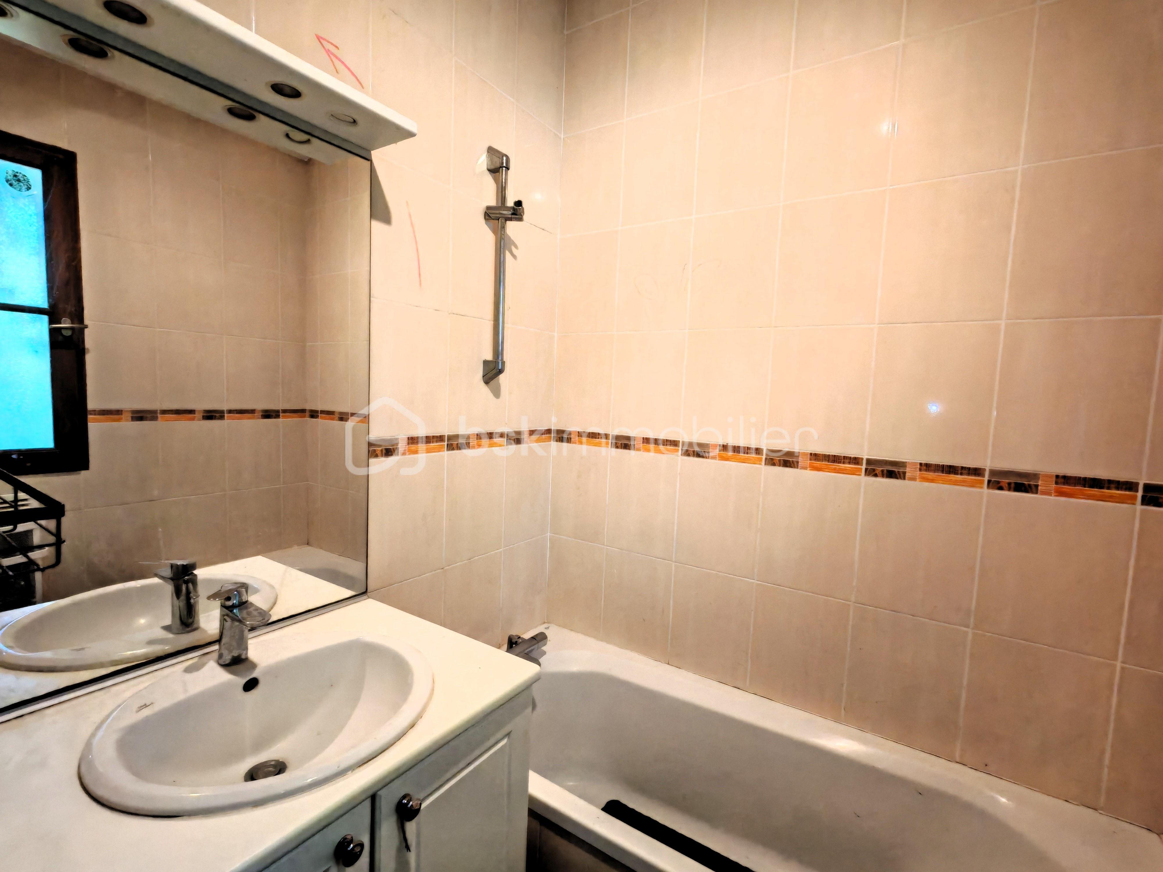 Maison de 110 m² - SDB.jpg