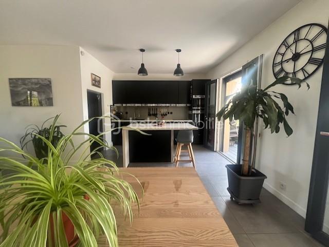 Maison de 100 m² - CUISINE 1.jpg