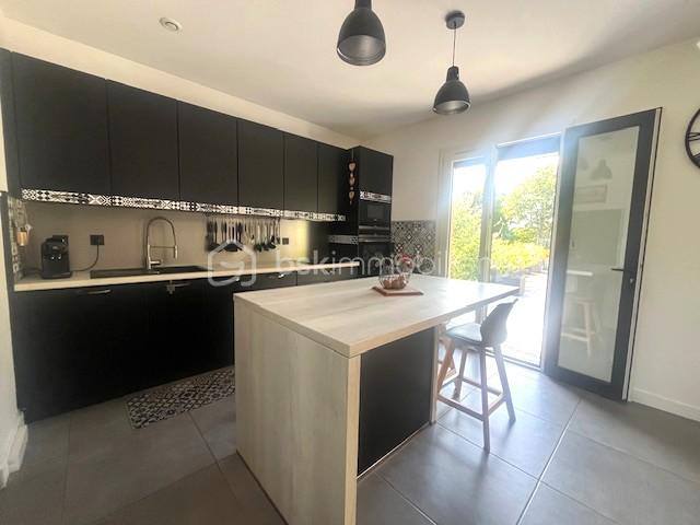 Maison de 100 m² - CUISINE 4.jpg