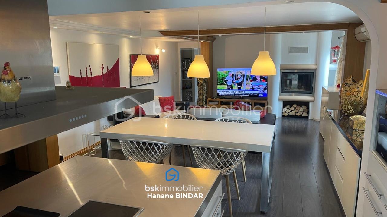 Maison de 203 m² - PHOTO-2025-10-04-19-19-08 3.jpg