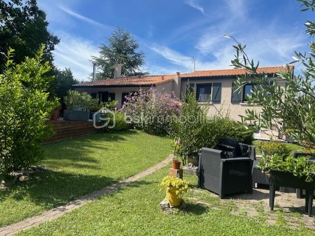 Maison de 99 m² - VUE ARRIEREDDE LA MAISON.jpg