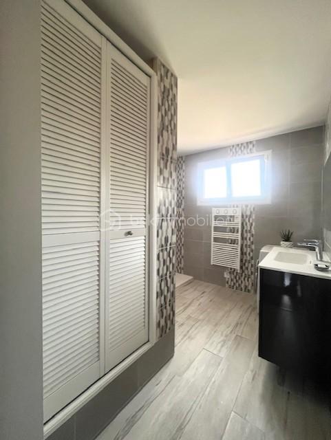 Maison de 99 m² - DOUCHE 3.jpg