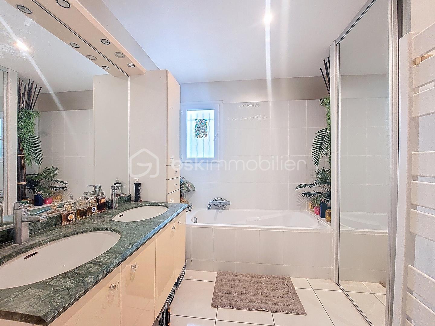 Maison de 230,75 m² - 1000011336.jpg
