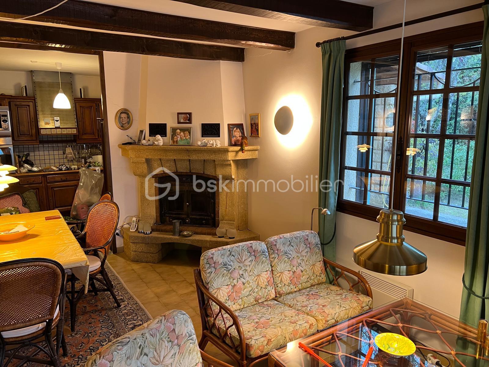 Bastide de 111 m² - sejour .jpg