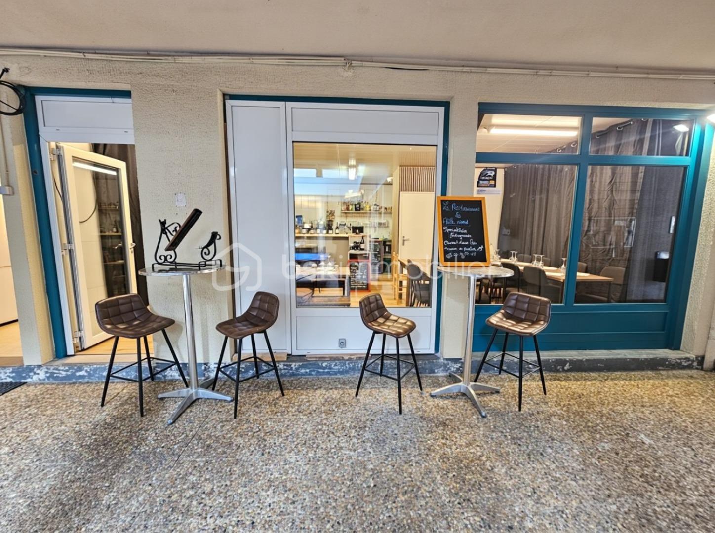 Boutique de 37 m² - 4c9b0f4c9f04492-1.png