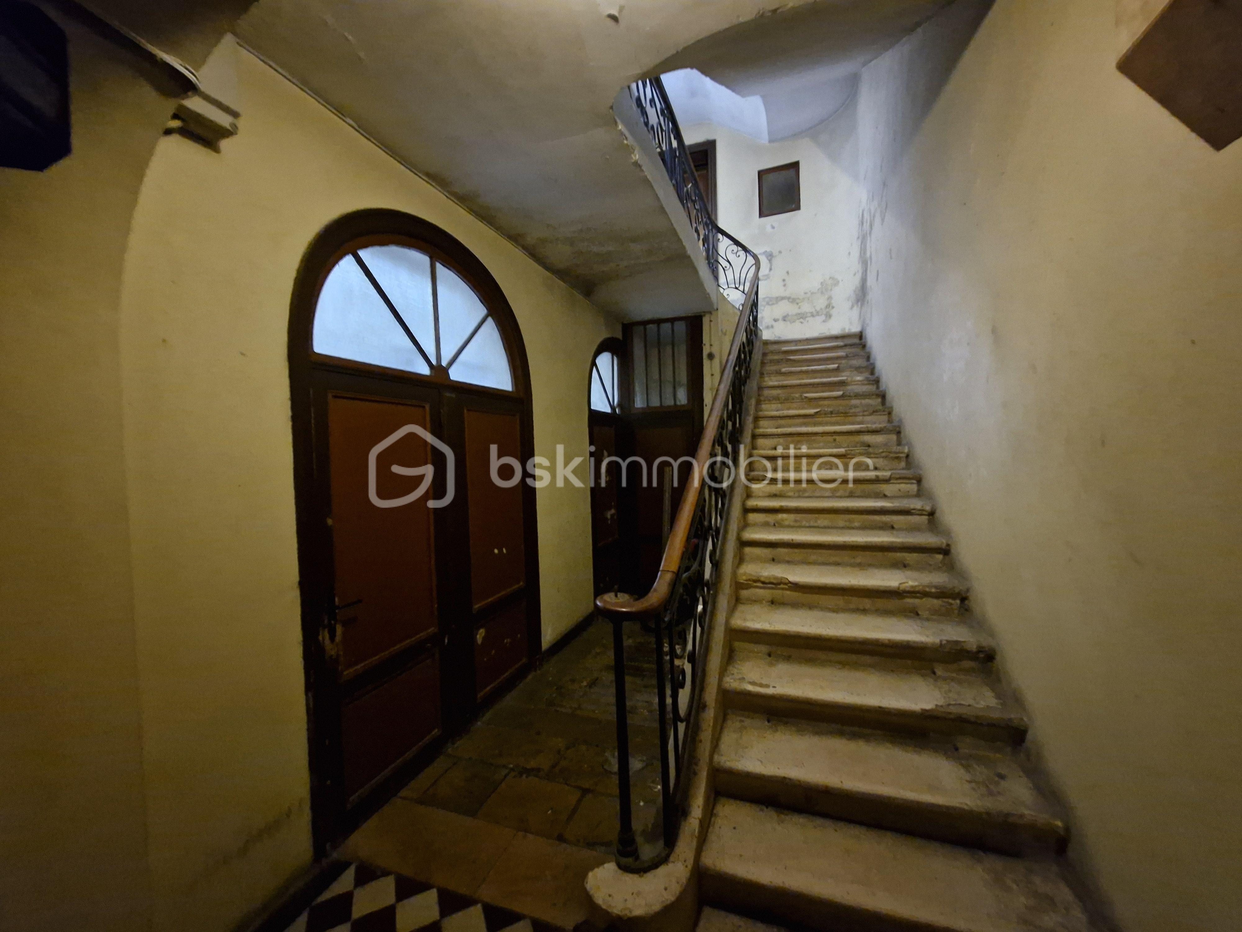 Immeuble mixte de 476 m² - 20250930_111344.jpg