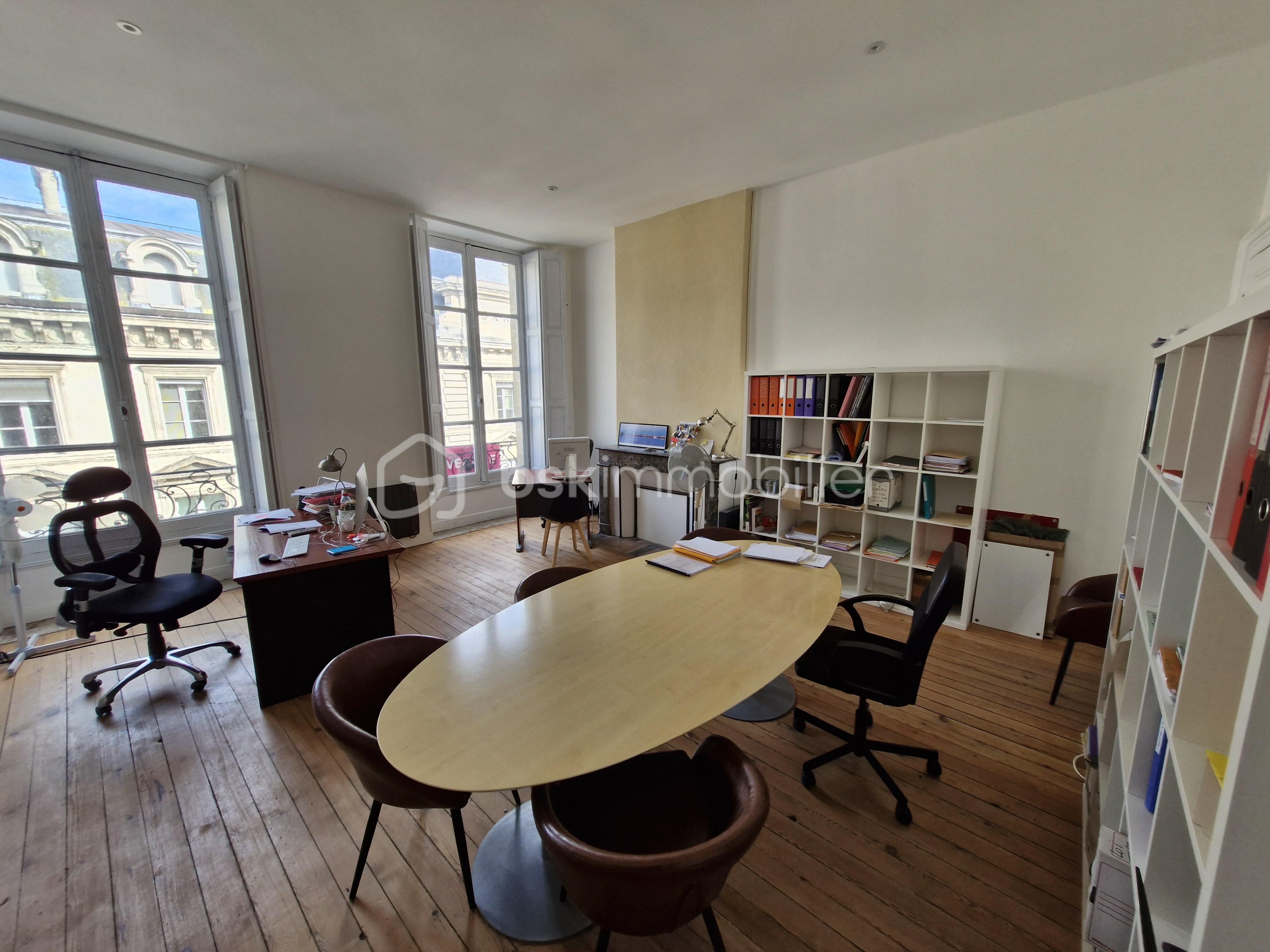 Immeuble mixte de 476 m² - 20250930_111627.jpg