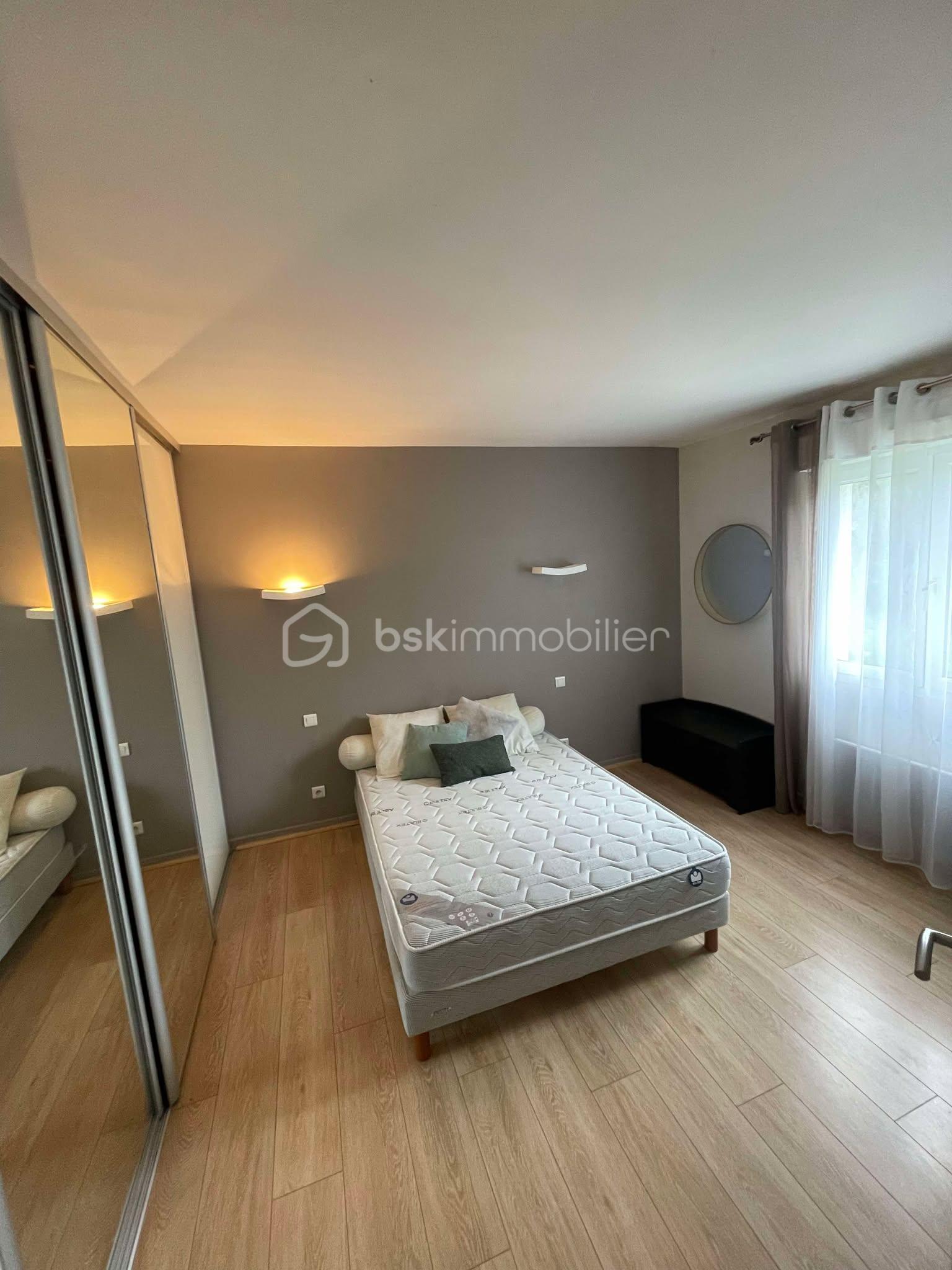 Maison de 132 m² - CHAMBRE 2 (1).jpg