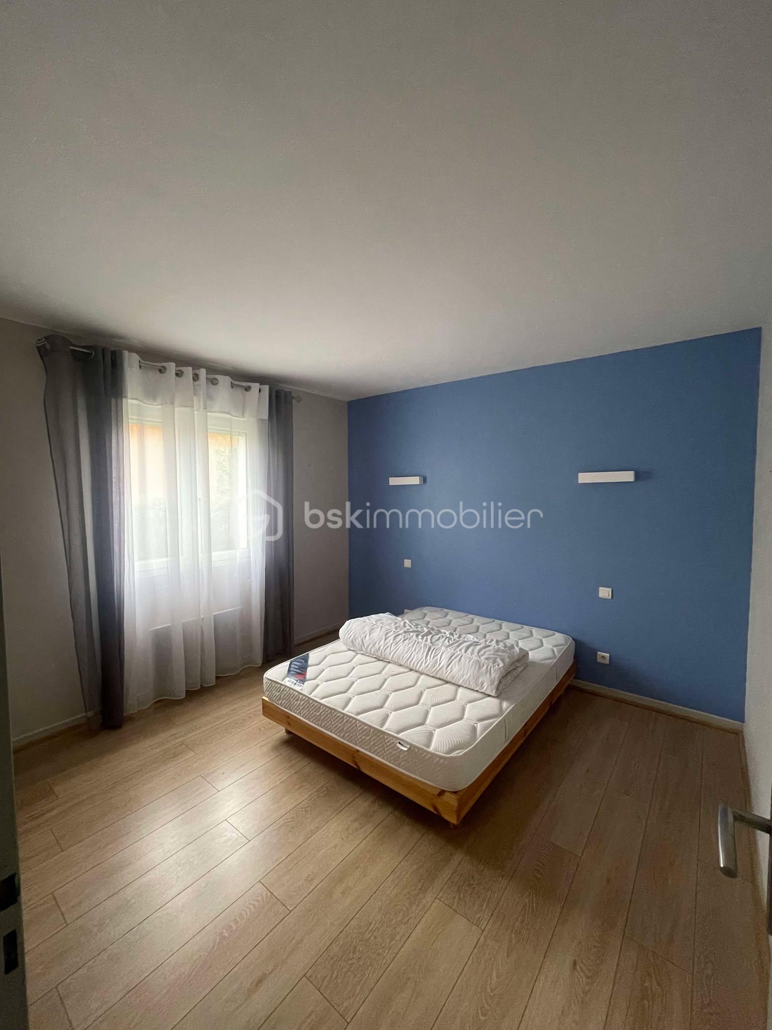 Maison de 132 m² - CHAMBRE 1 (1).jpg