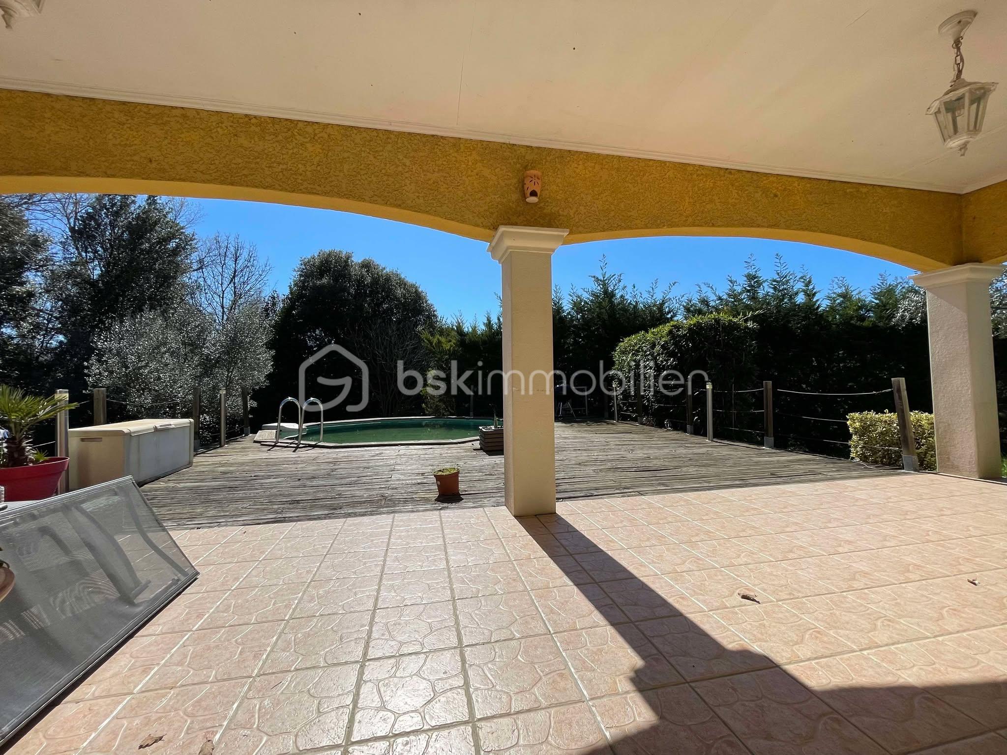 Maison de 132 m² - TERRASSE VUE DU SALON.jpg