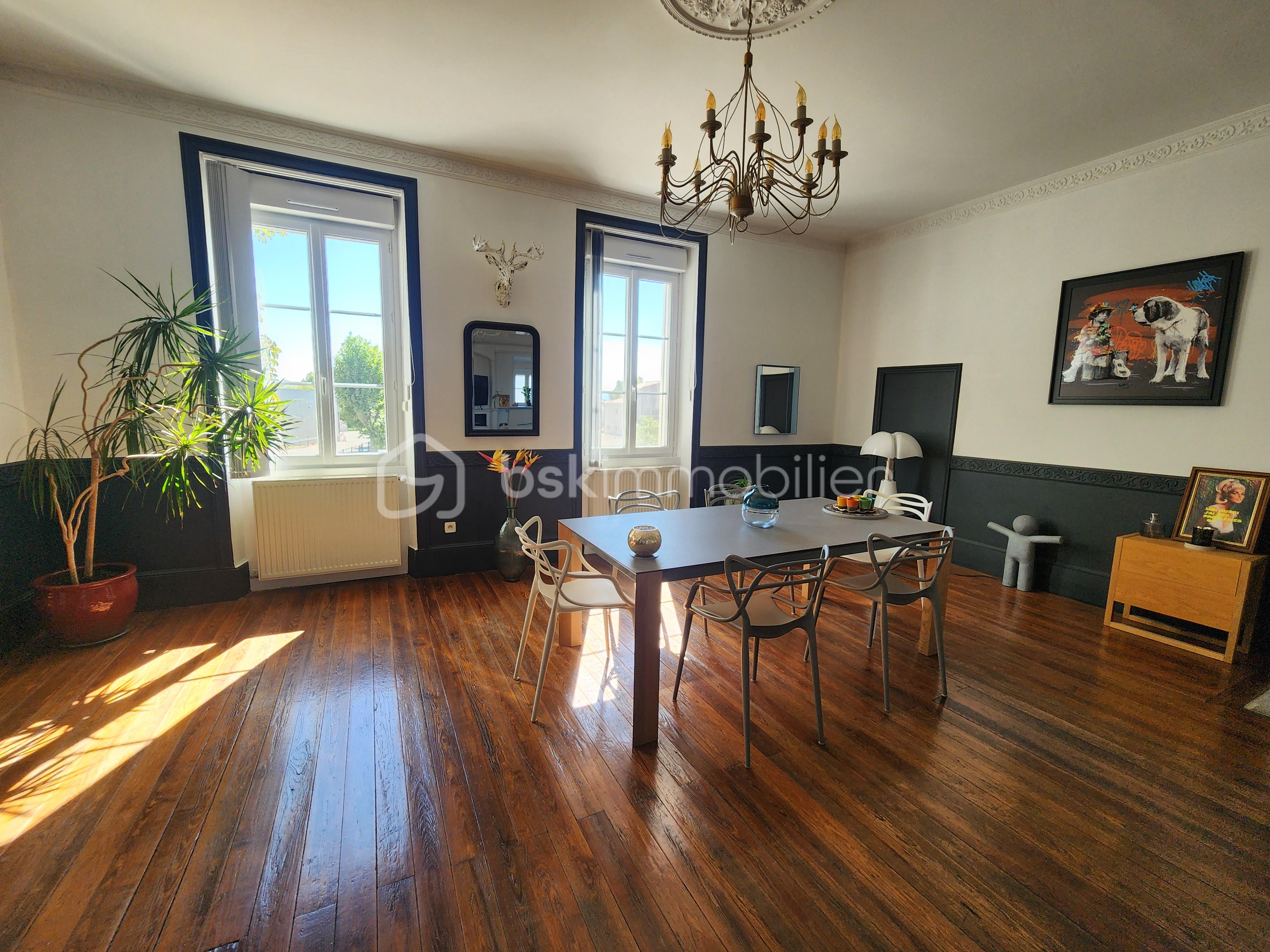 Appartement de 197 m² - Salle à manger.jpg