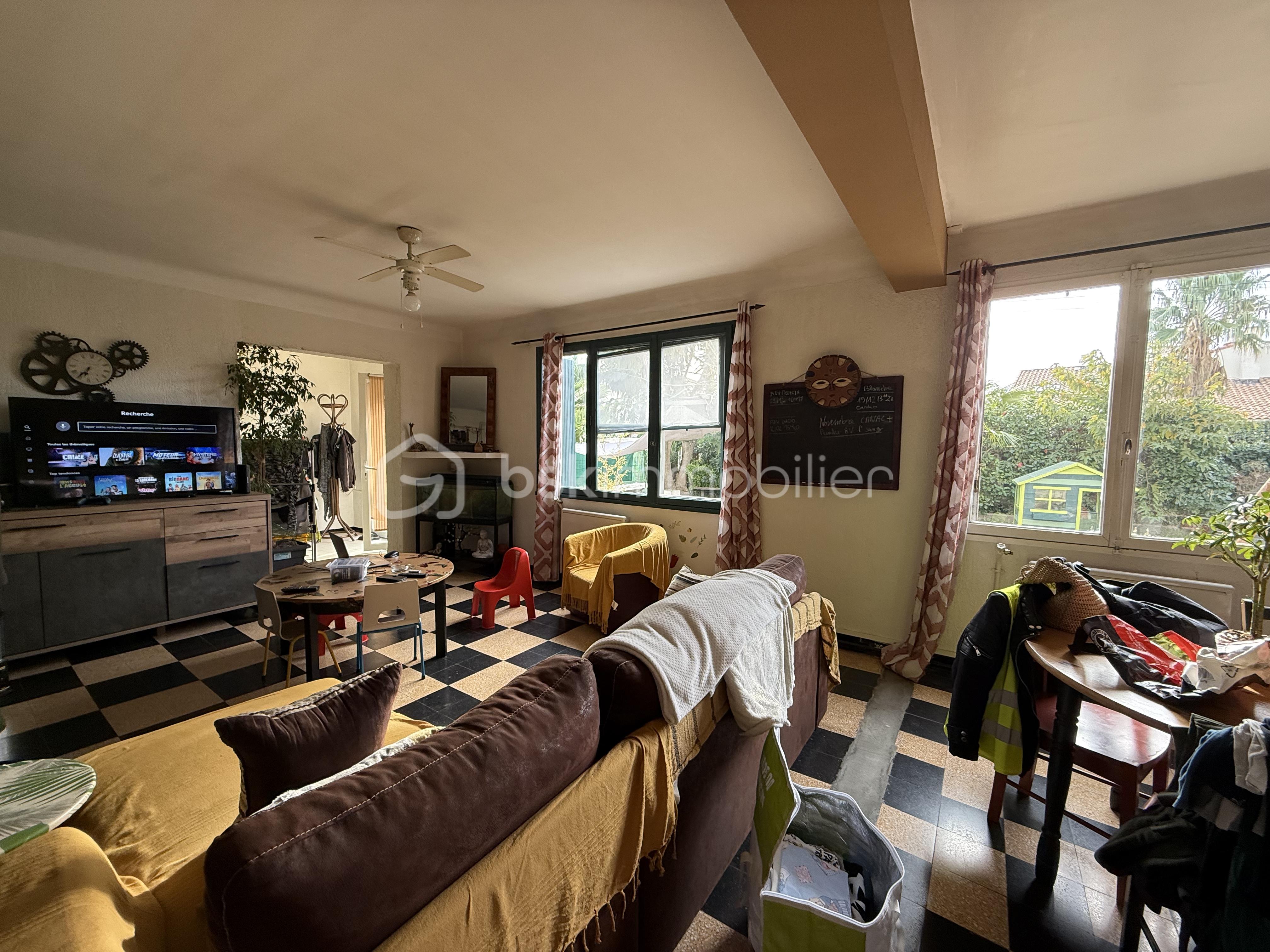 Maison de 160 m² - tempImagehnF3VC.png