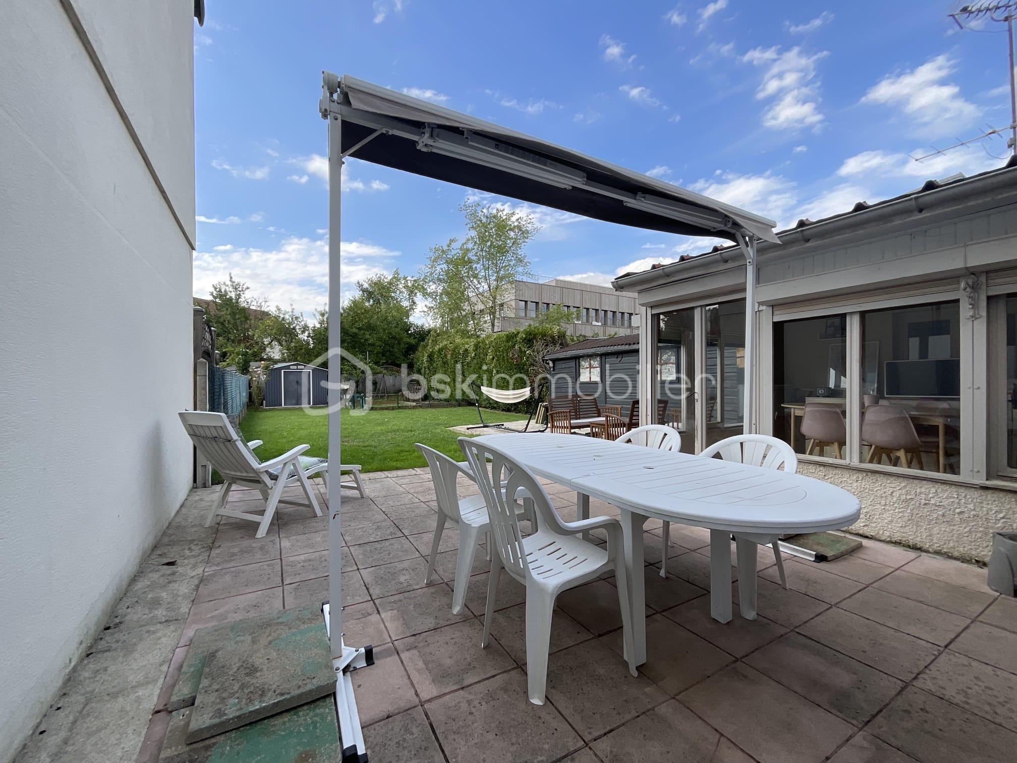 Maison de 108 m² - b93b6c99-da32-4b34-b3a4-117e1adaf295.jpeg
