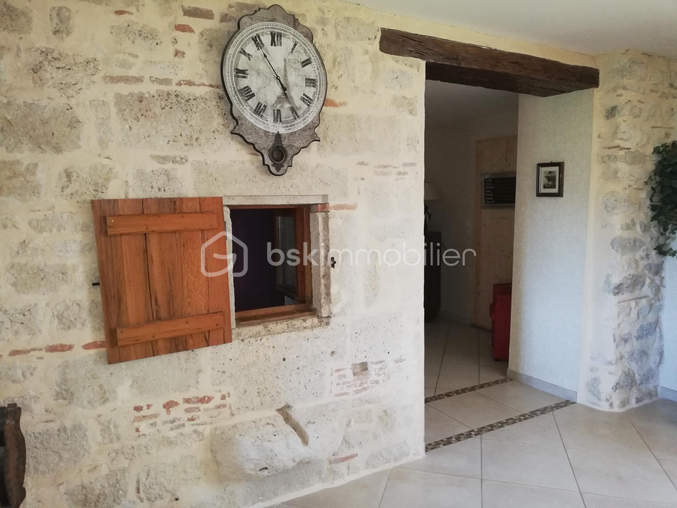 Maison de 240 m² - T.jpg