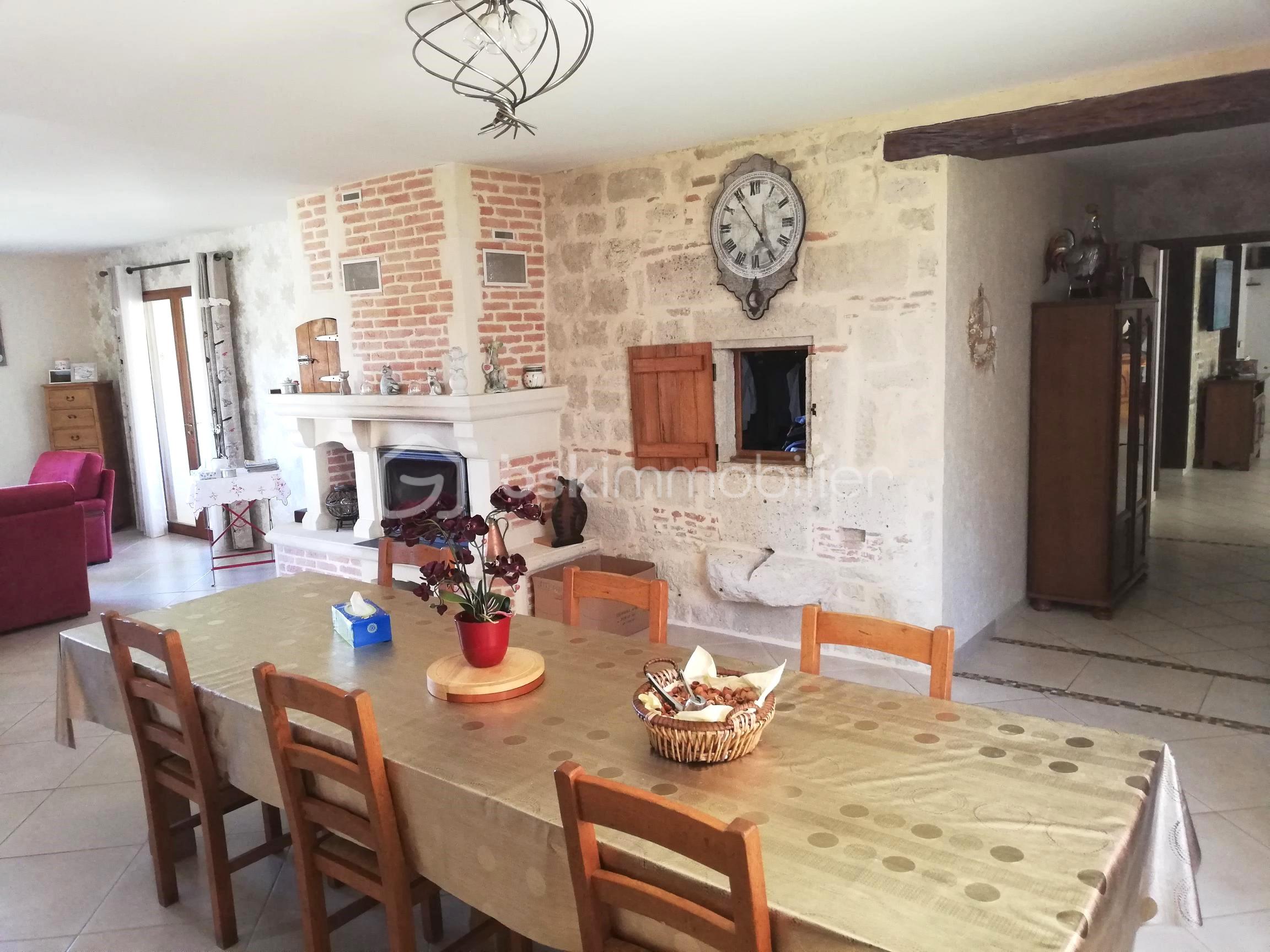 Maison de 240 m² - S.jpg