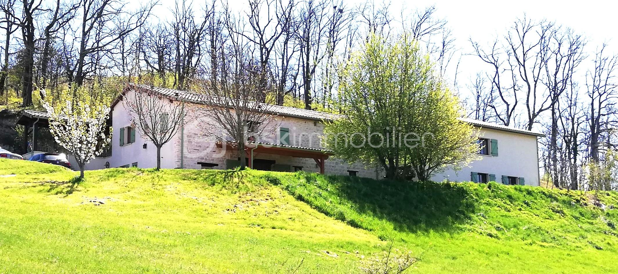 Maison de 240 m² - C.jpg