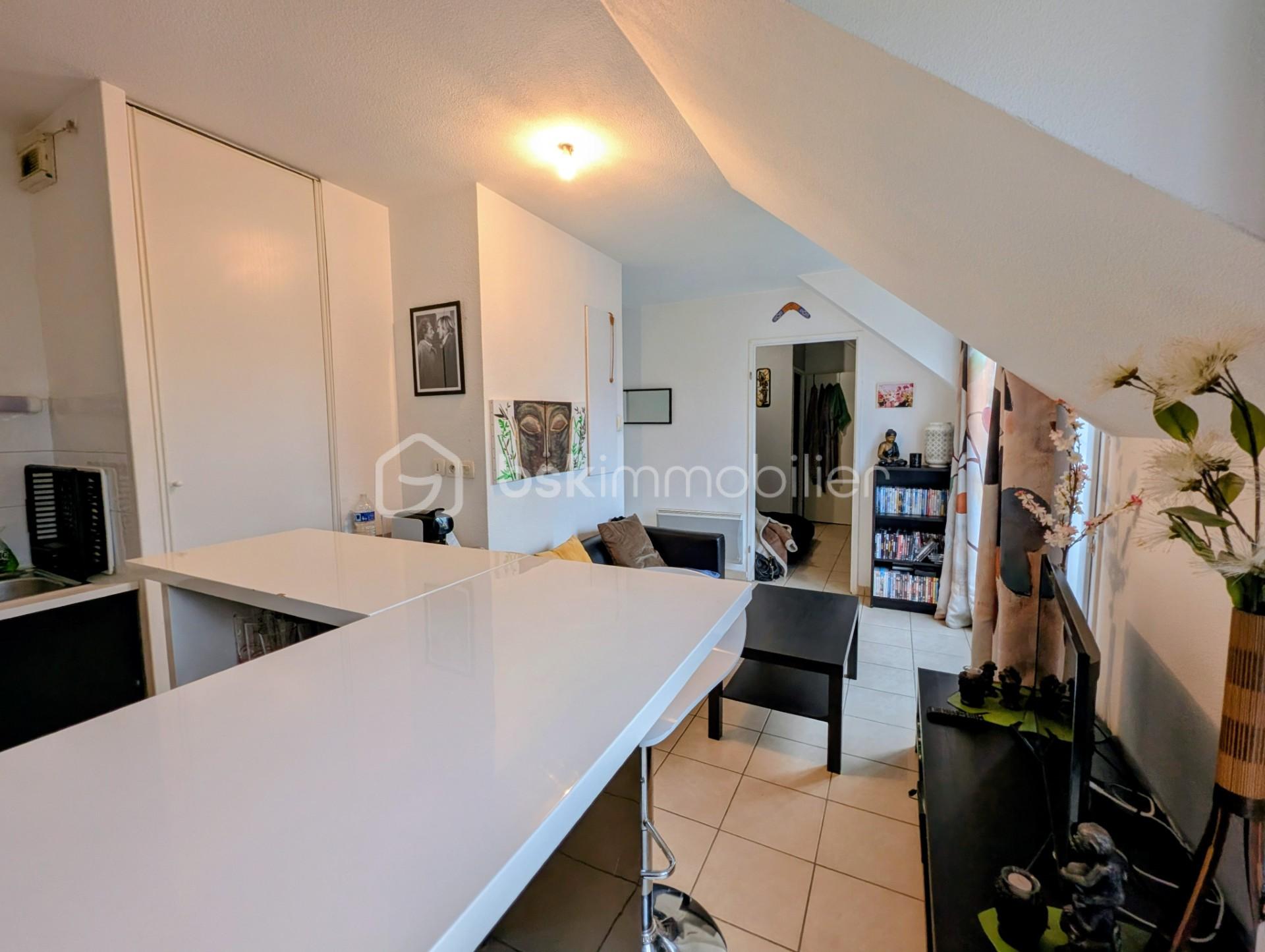 Appartement de 30 m² - Pièce de vie 3.jfif