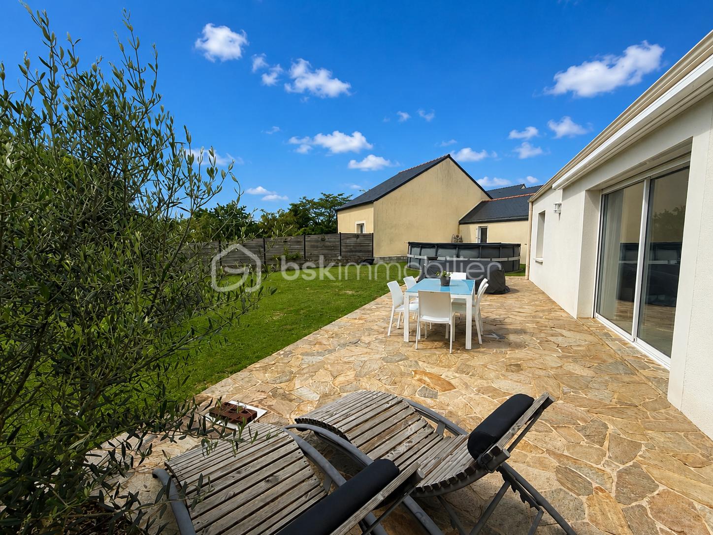 Terrasse 2.PNG