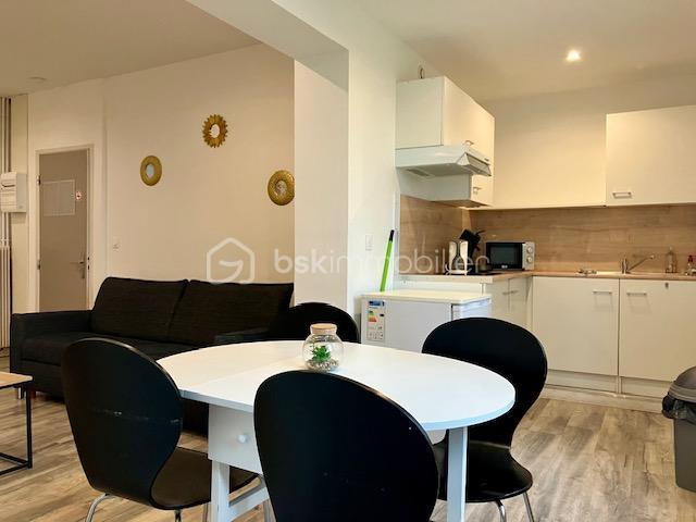 Immeuble commercial de 200 m² - surelle cuisine 3.jpg