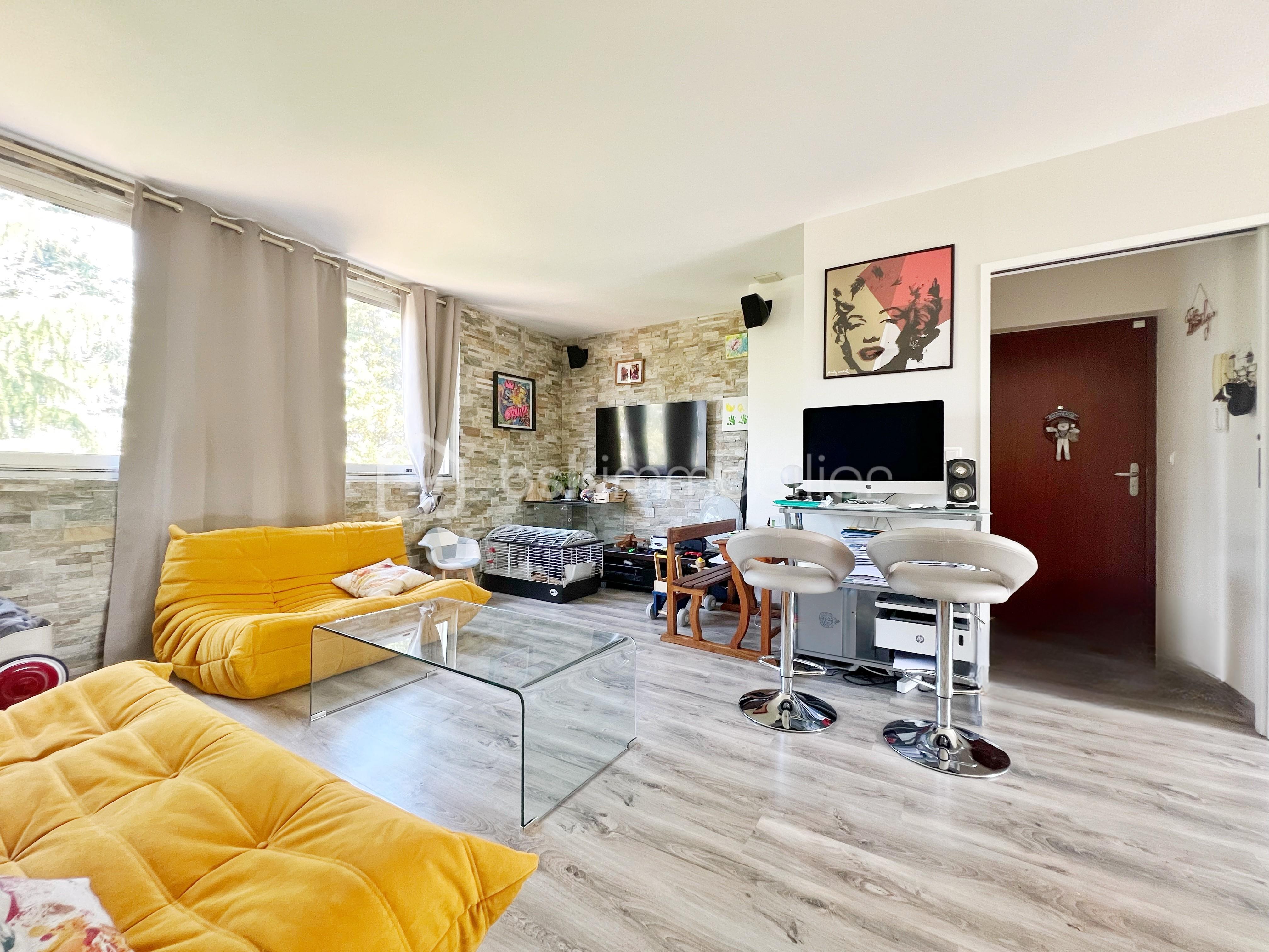 Appartement de 81,80 m² - a1b2dff7-28f4-4d0c-a2cc-4c92c2f82518.jpg.jpg