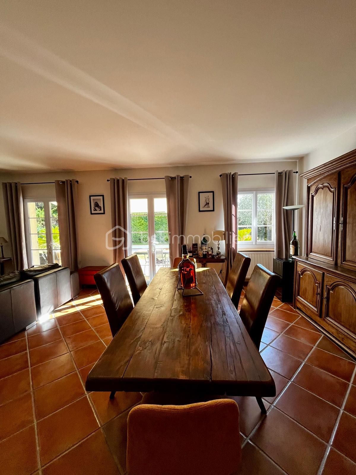 Maison de 433 m² - IMG-20251029-WA0062.jpg