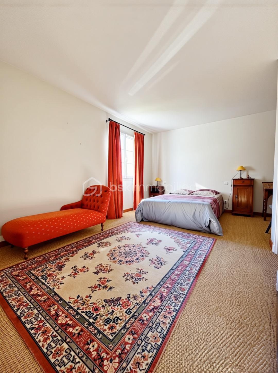 Maison de 433 m² - 2bd9cd65bd84cea-1.jpg