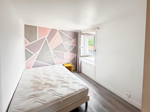 Maison traditionnelle de 90,99 m² - chambre 1.jpg