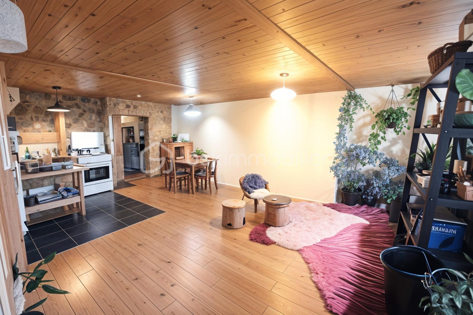 Maison de 94,77 m² - renovateclub-empty-style-48rgzyq0.jpg