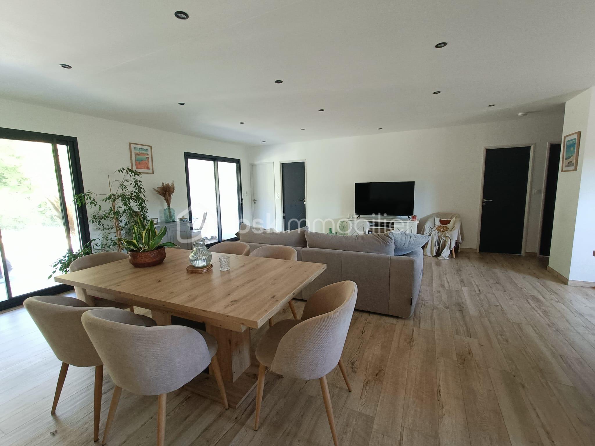 Maison contemporaine de 121 m² - b2b3704e-8228-4198-bf6b-877d6a6edb81.JPG