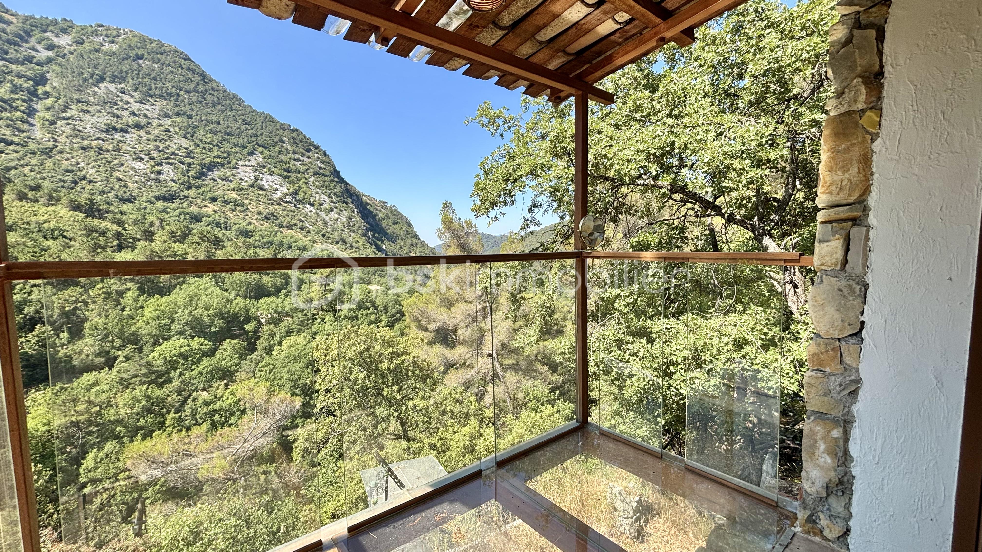 Maison en pierre de 77,90 m² - tempImageygMm1m.png