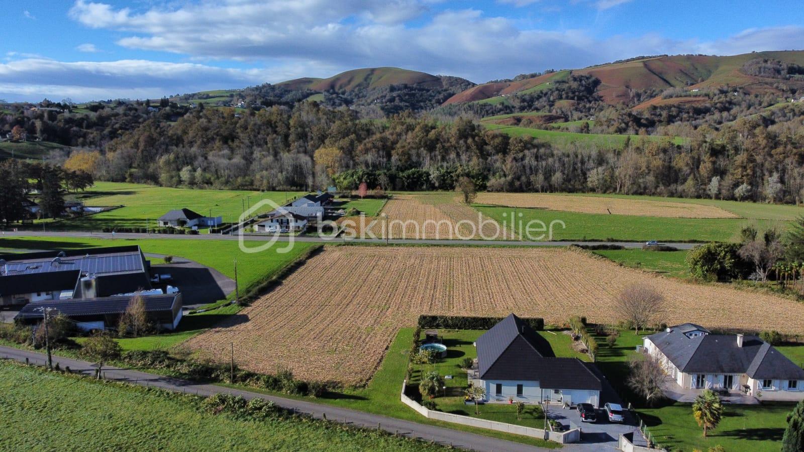 Terrain de 1 060 m² - 1699338706594.jpg