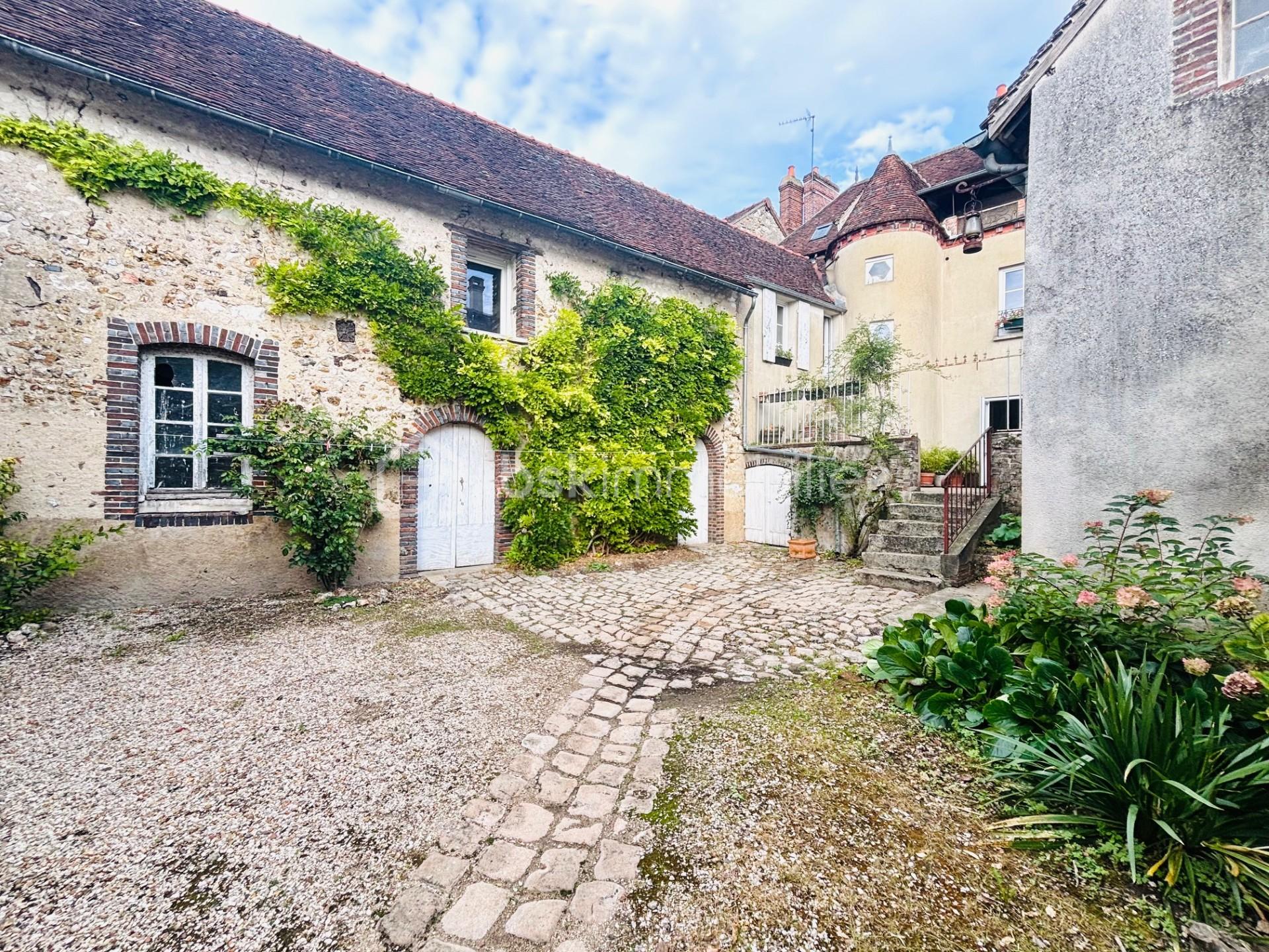 Maison ancienne de 220 m² - thumbnail_IMG_9239.jpg