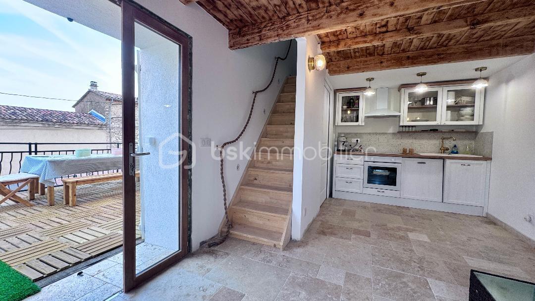 Maison en pierre de 29 m² - Terrcui.jpeg