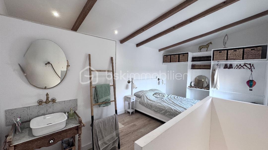 Maison en pierre de 29 m² - Ch 2.jpeg