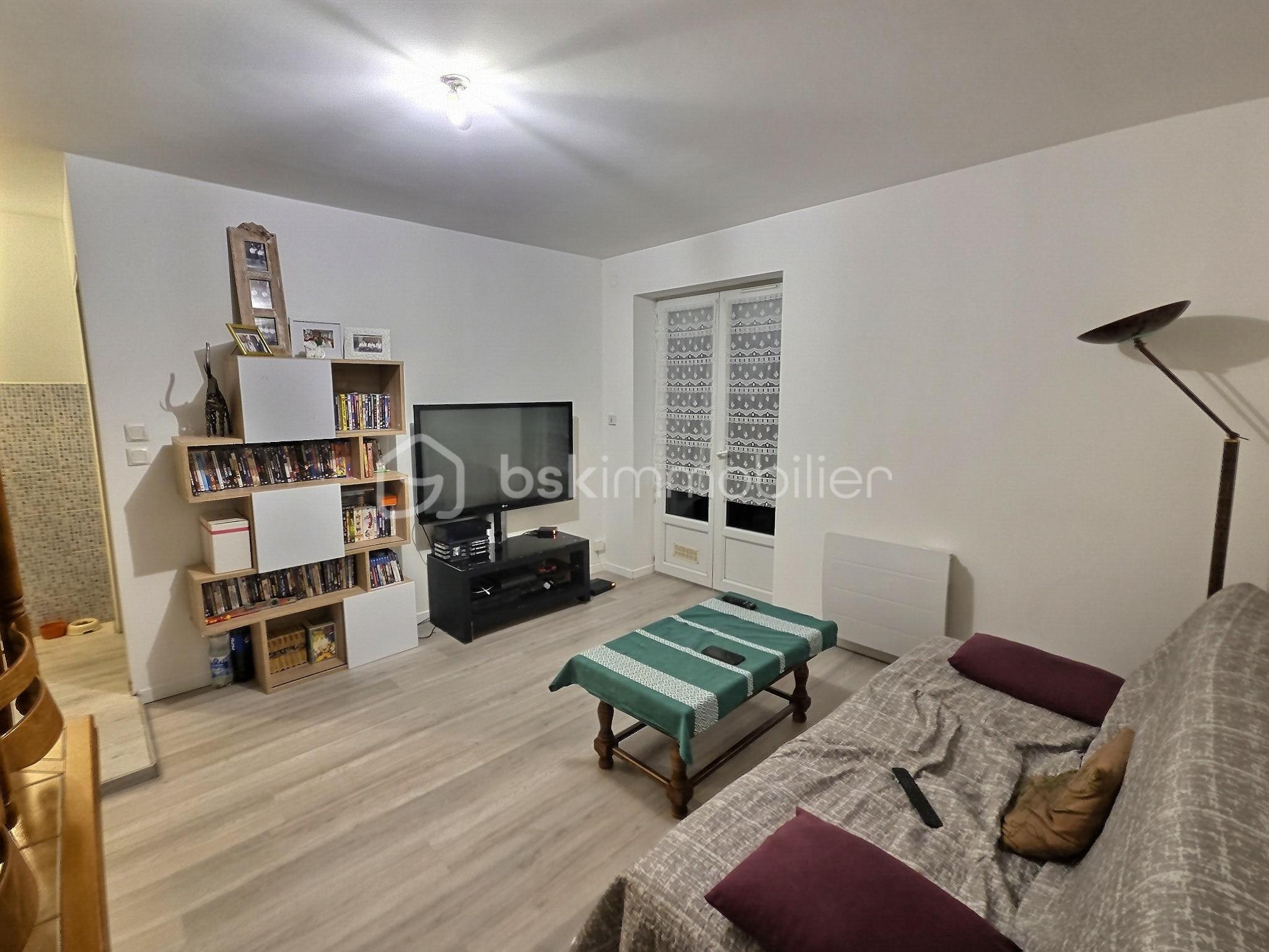 Immeuble de 344 m² - exposio_133243404.jpg