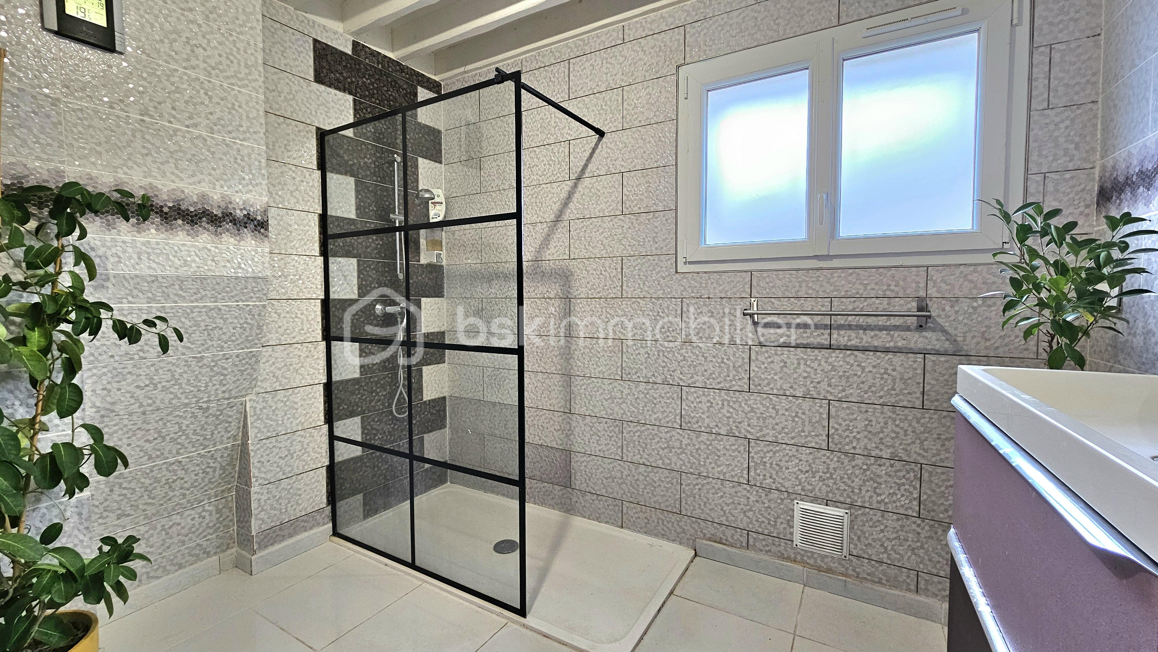 Maison de village de 198 m² - 20250228_151218.jpg