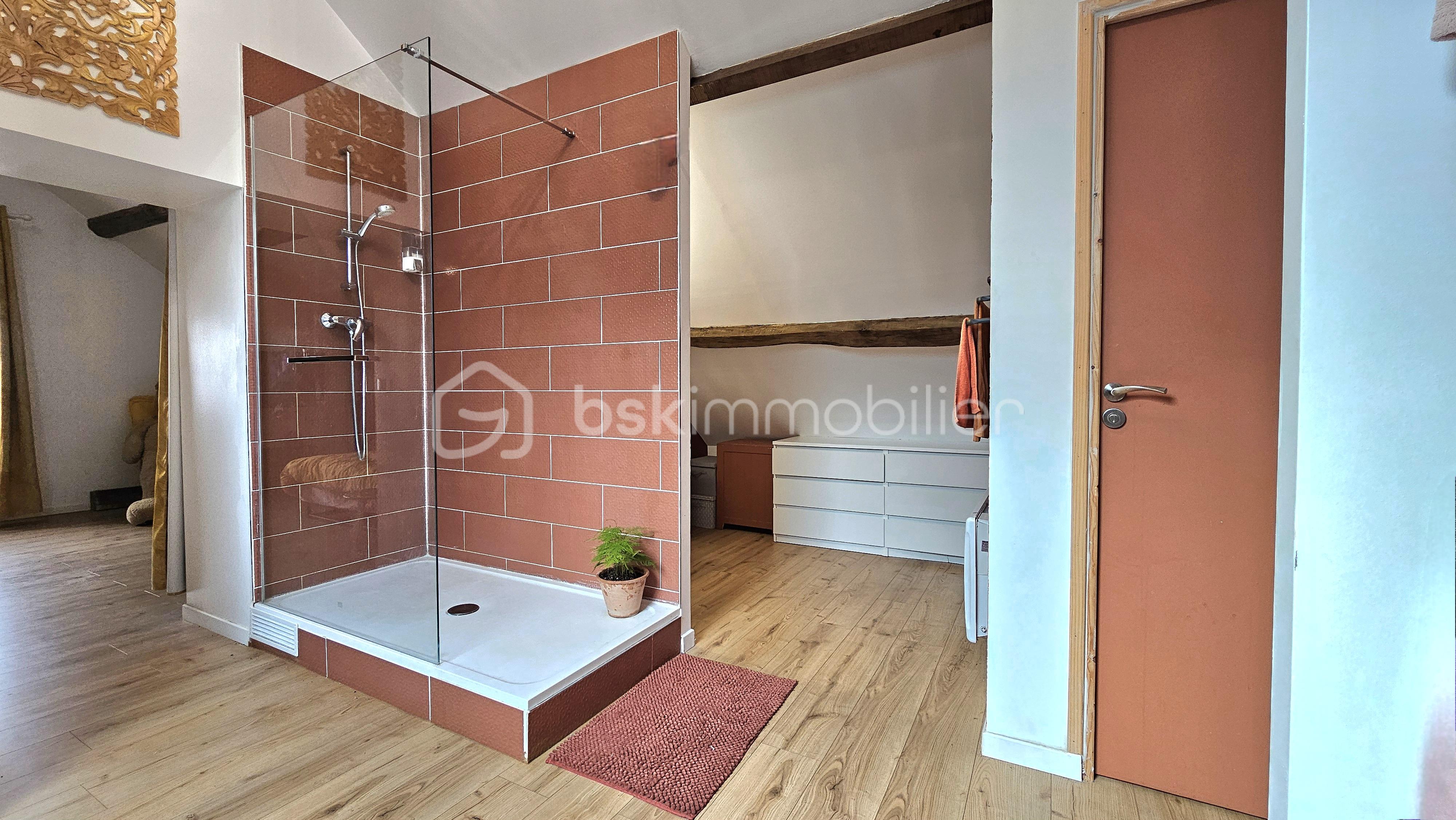 Maison de village de 198 m² - 20250228_152941.jpg