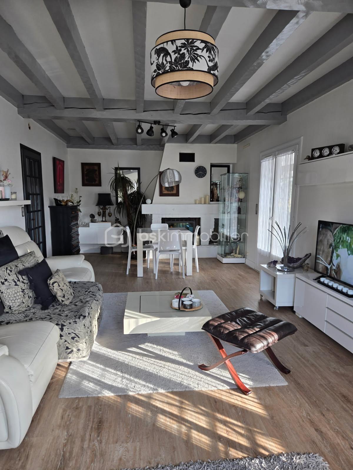 Maison traditionnelle de 123 m² - 7492606468424326921.jpg