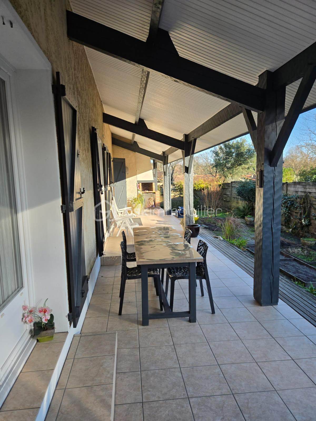 Maison traditionnelle de 123 m² - 2221157330743823907.jpg