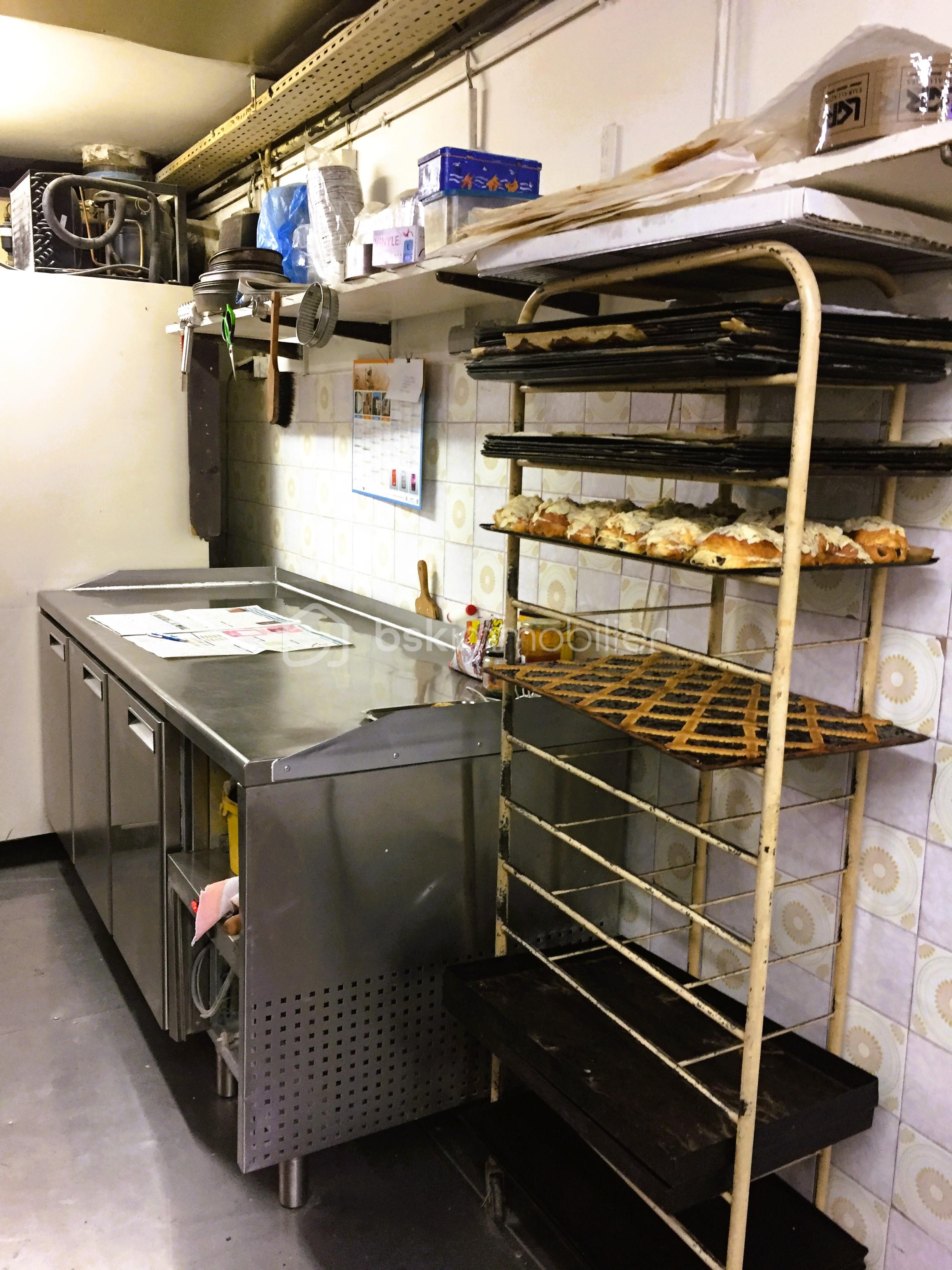 Local d'activités de 25 m² - IMG_3034.JPG